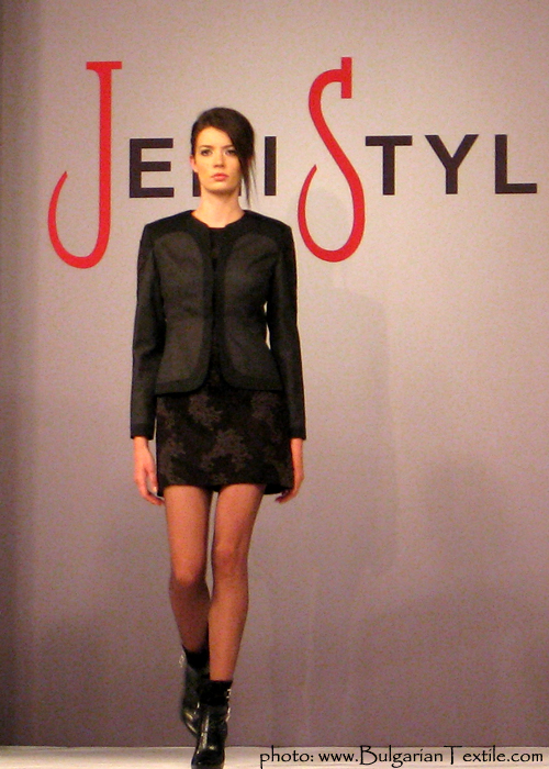 Жени Стил COLLECTION FALL - WINTER 2011/ 2012 RED AND BLACK BY JENI STYLE - PART II