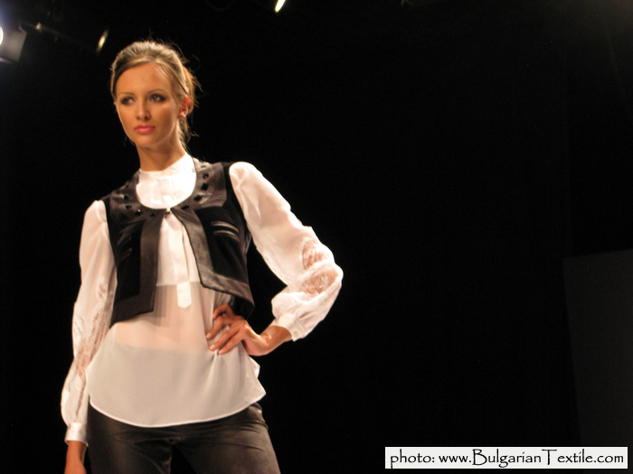 Жени Стил COLLECTION FALL - WINTER 2011/ 2012 RED AND BLACK BY JENI STYLE - PART IV