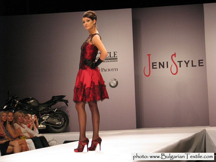 Жени Стил COLLECTION FALL - WINTER 2011/ 2012 RED AND BLACK BY JENI STYLE - PART IV